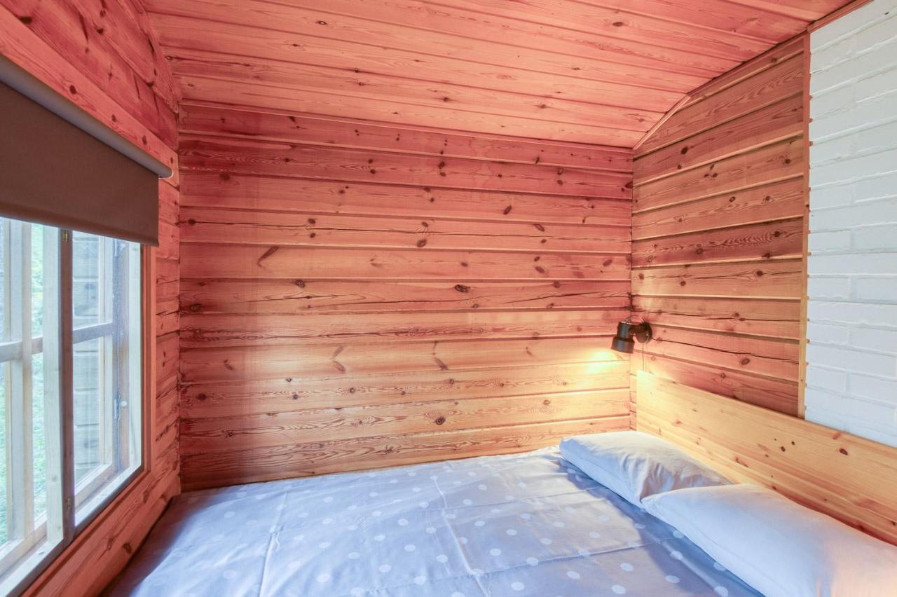 Pinetree Cottages Cozy Log Cabin Kalanti Екстер'єр фото