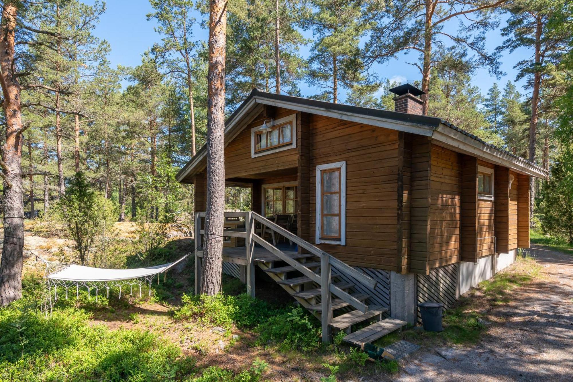 Pinetree Cottages Cozy Log Cabin Kalanti Екстер'єр фото